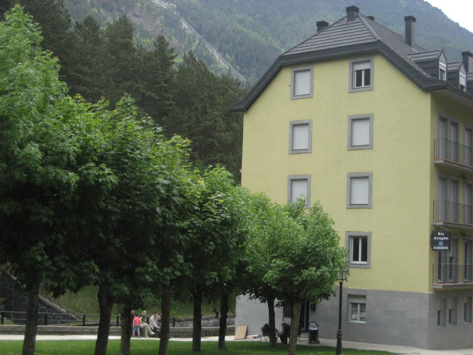 Auberge de jeunesse Turistico Rio Aragon *